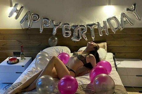 grand-mère onlyfans sexe sympa archive