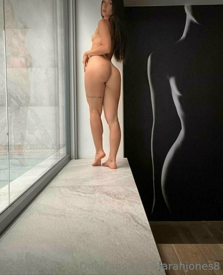 sarahjones8 actrice de nus galeries