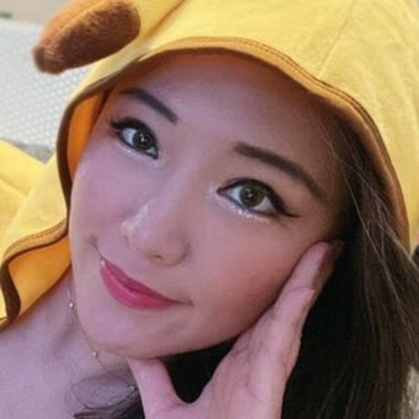 Emily Wang star du porno érotique des photos