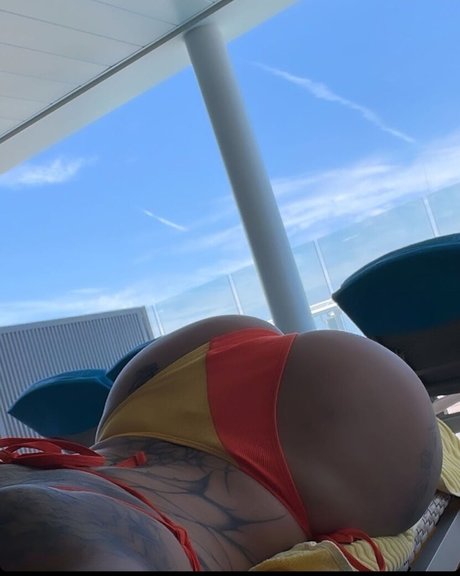 Suikomu art de star du porno photos