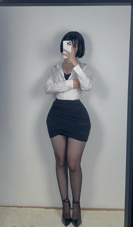 mommy anna modèle exclusif photos