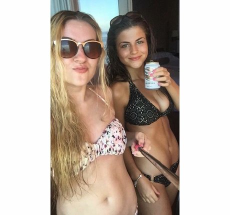 super maigre onlyfans xxx sympa des photos