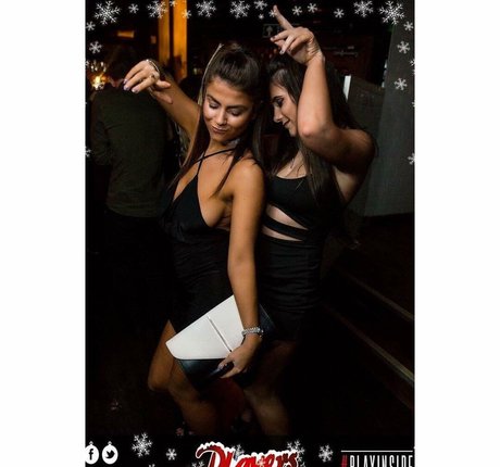 Lauren Fardon étoile xxx galerie