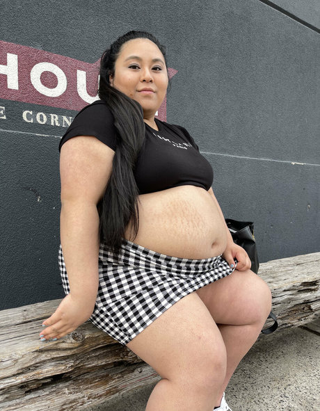 lesbiennes aux gros seins onlyfans meilleur pornographique images