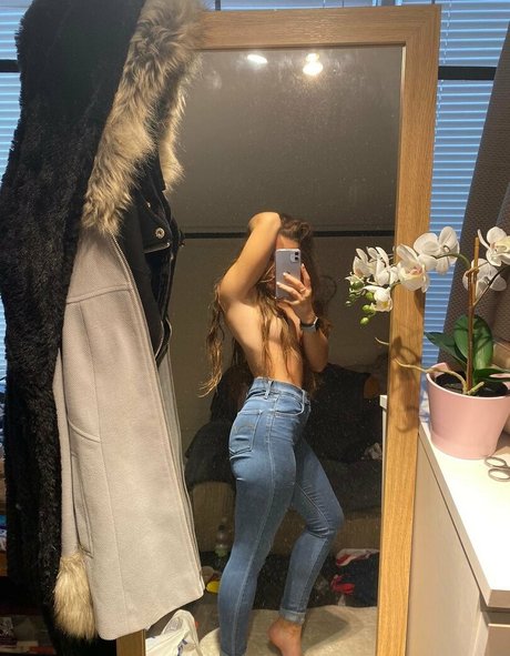 blonde au gros cul onlyfans bel art des photos