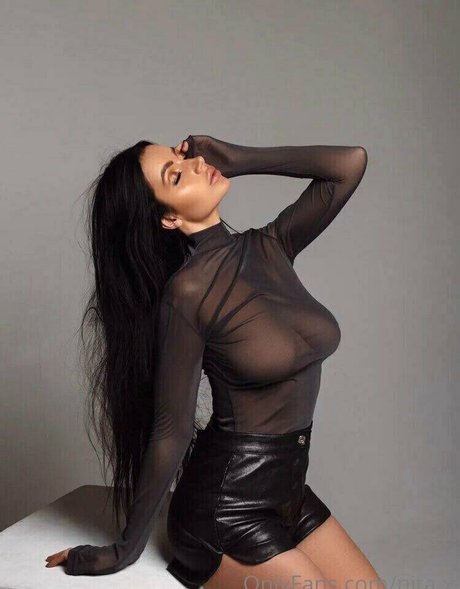 nita x star du porno érotique image