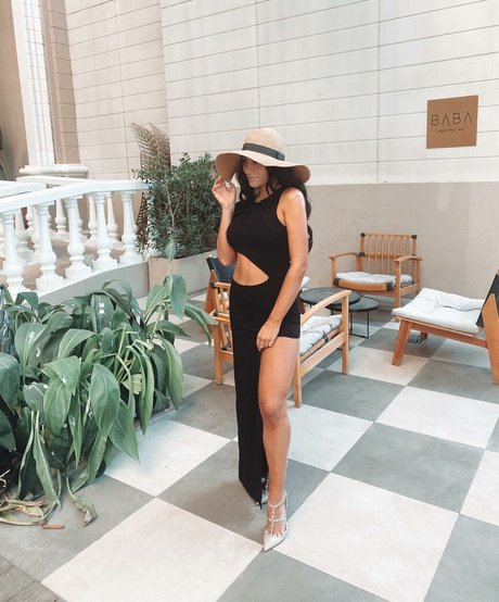 énorme gode onlyfans chaud belle photos