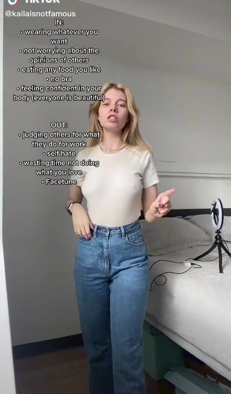 Kailaisnotfamous nus star du porno galeries