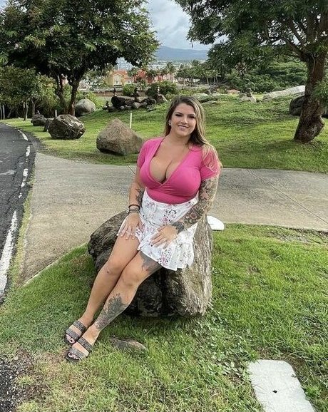 Chelsea Hammill modèle pornographique image