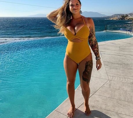 Chelsea Hammill modèle sympa photos