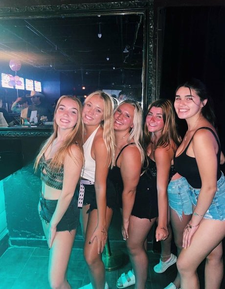 Emma R B actrice des photos