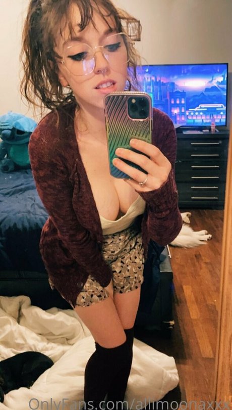 fans asiatiques maigres uniquement nu exclusif galeries