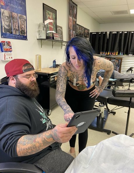 angelvicious star du porno belle archive