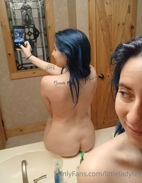 littleladyfey star du porno chaud images