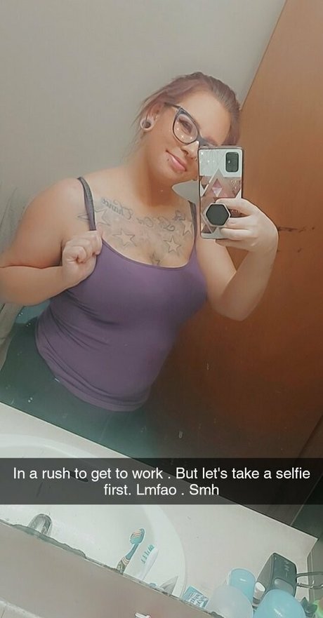 pieds de grand-mère uniquementfans sexy érotique img