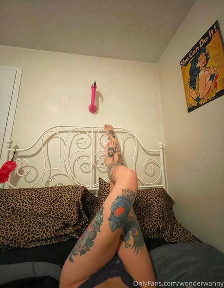 wonderwanny actrice nue des photos