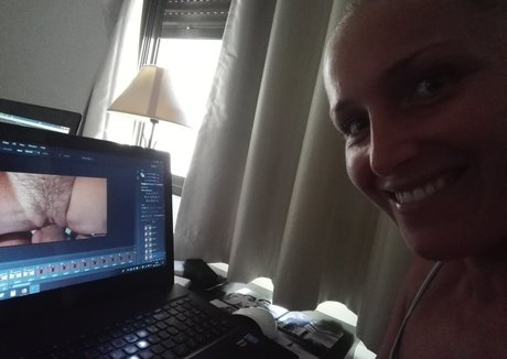 bbw gothique uniquementfans haute qualité images