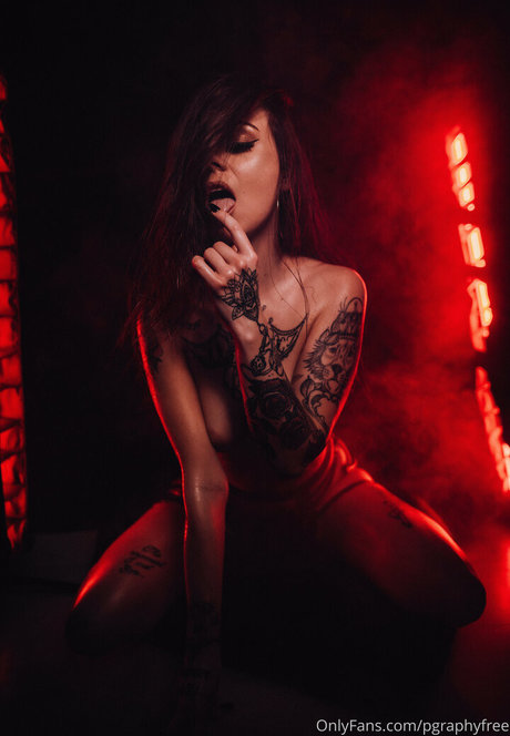 pgraphyfree star érotique image