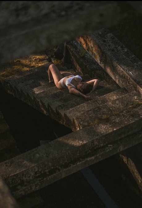 lesbiennes aux gros seins onlyfans nus de haute qualité images