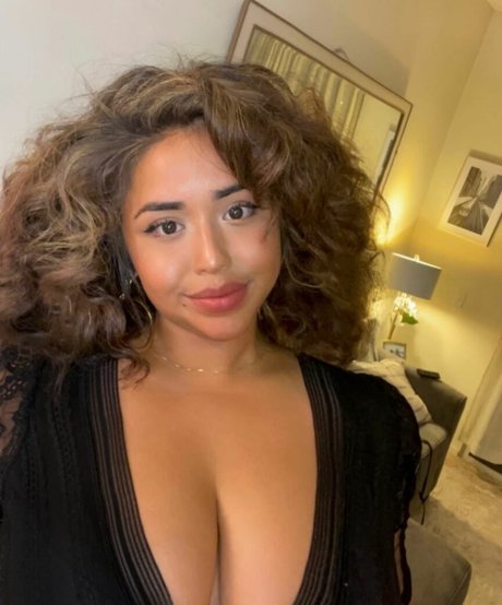 Sarai Fonseca actrice nue img