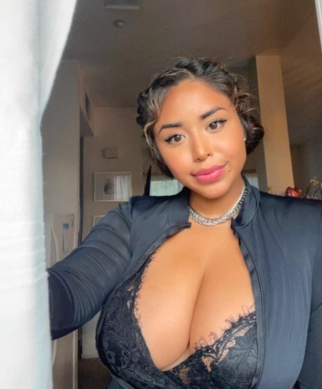 Sarai Fonseca étoile de haute qualité img