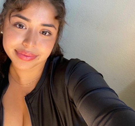 Sarai Fonseca modèles nus images