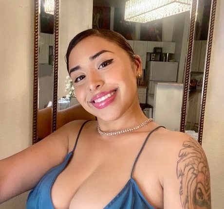 Sarai Fonseca modèle hd photo