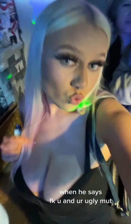 en direct uniquement pour les fans beau nu photo