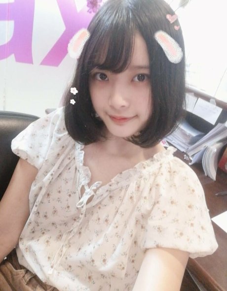 baisers lesbiens onlyfans nu parfait galerie