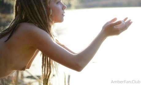 Nina Rei modèle meilleur images