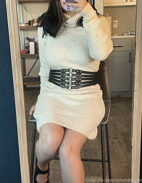 cuisses épaisses onlyfans parfait et sexy archive