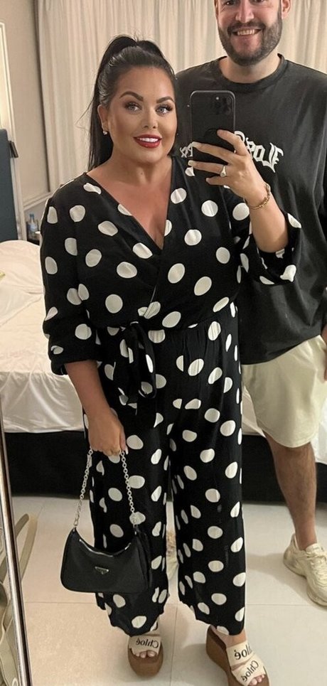 Scarlett Moffatt star du porno chaud photos