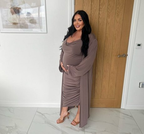 Scarlett Moffatt actrice porno img