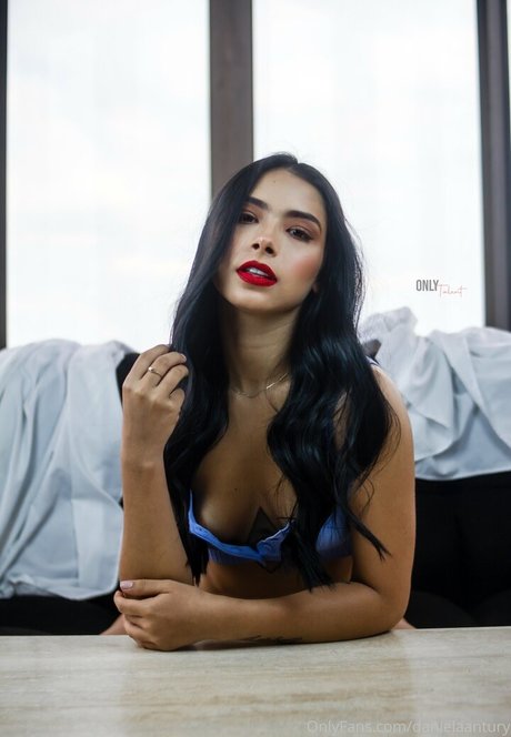 danielaantury nus étoiles photos