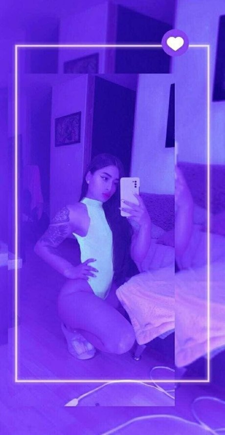 exxotica xx modèle pornographique galeries