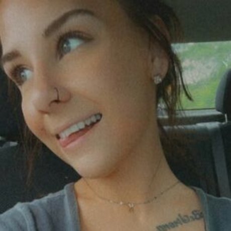 Kari3 star du porno chaude galeries