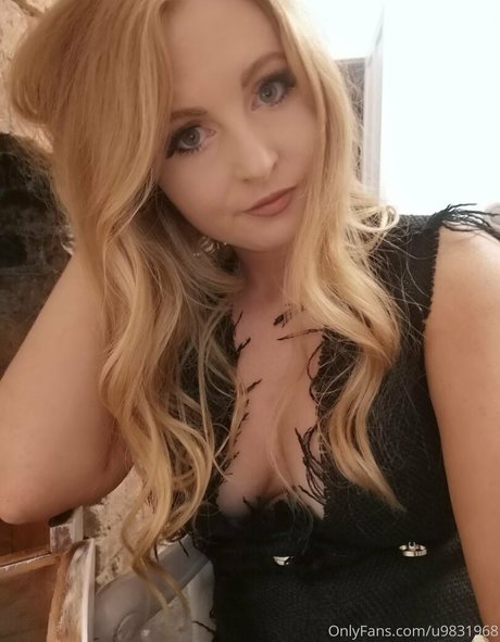 gushinggeegeefree modèle sympa collection