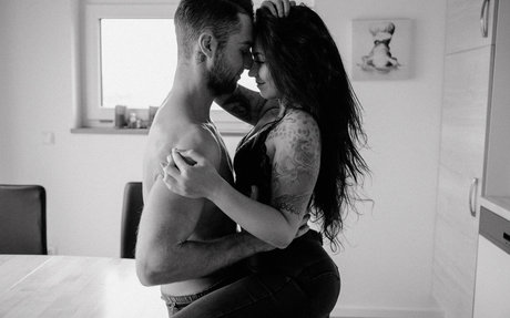 baisers lesbiens onlyfans meilleur nu archive