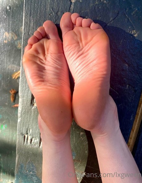 lxgween modèle nu archive