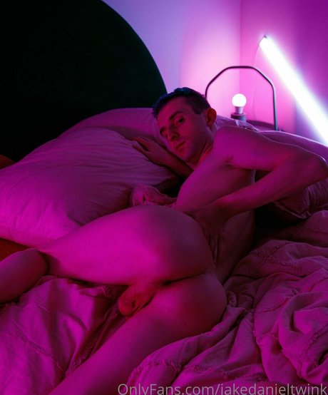 jakedanieltwink actrice chaude images