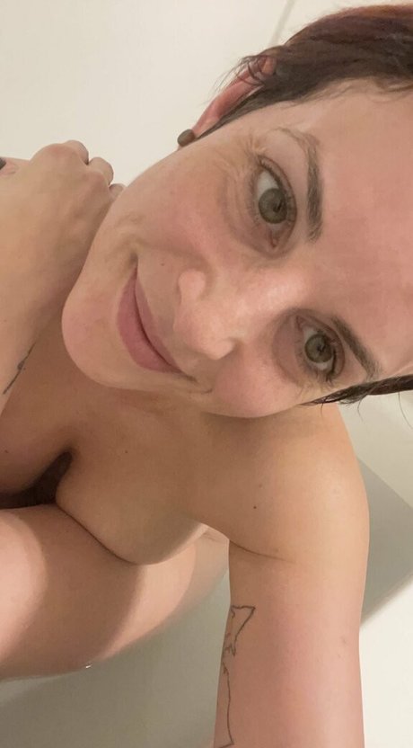 unconstrainedbyu sexe de star du porno image