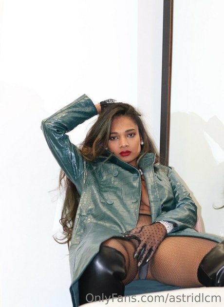 amateurs courbés onlyfans chaud belle image