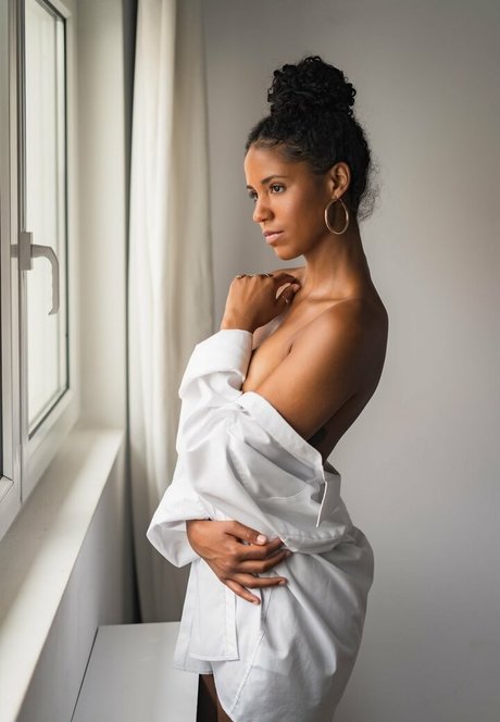 Katharina Hale actrice libre des photos