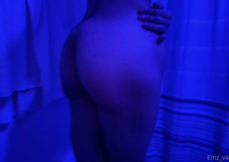 emz v3 star du porno parfaite image