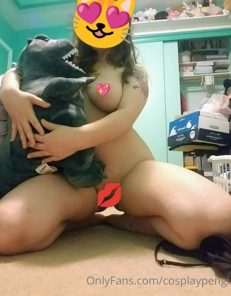 cosplaypengi star du porno en haute qualité archive