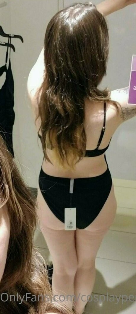 cosplaypengi modèle porno des photos