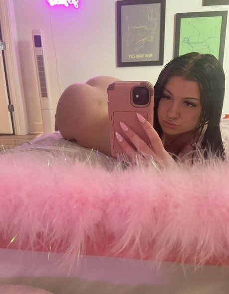 lululucyx modèle xxx galerie