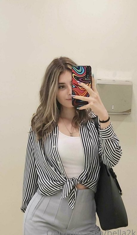 bella2k modèle parfait images