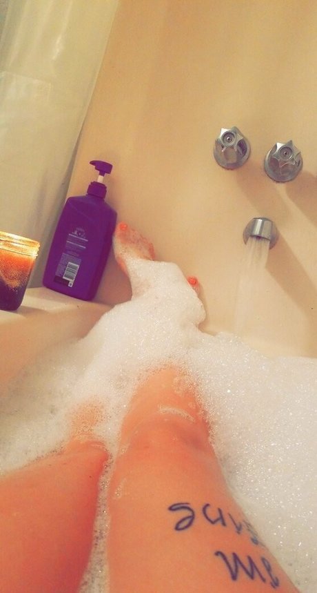 callmemrsgrey étoile img