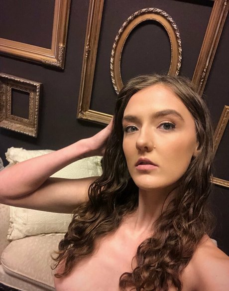 foxyopheliaa actrice exclusive galerie